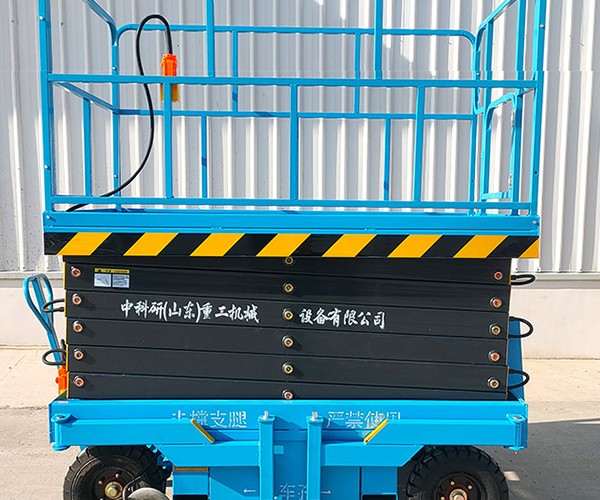 岳普湖自行走升降机
